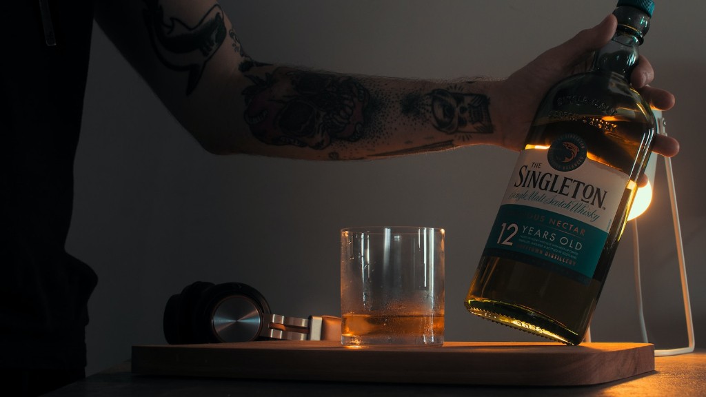Qual è la differenza tra whisky a botte singola e doppia botte?